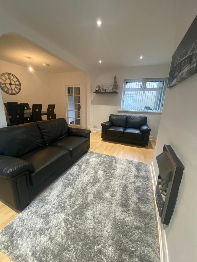 Apartment Modern Two Bed House Close To Centre